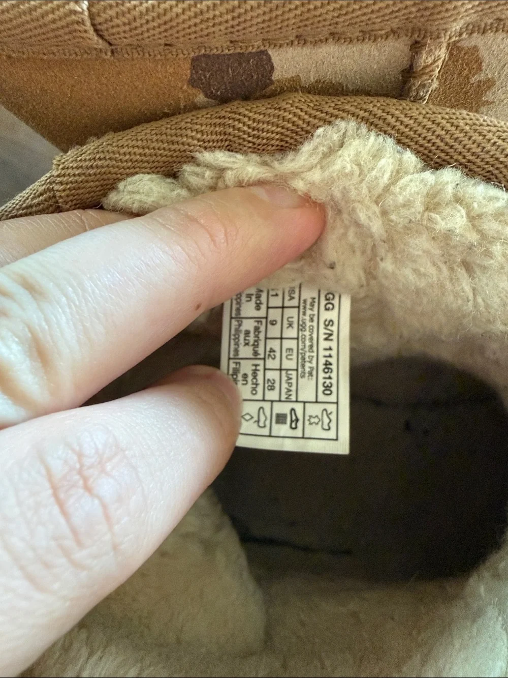 UGG classic ankle
